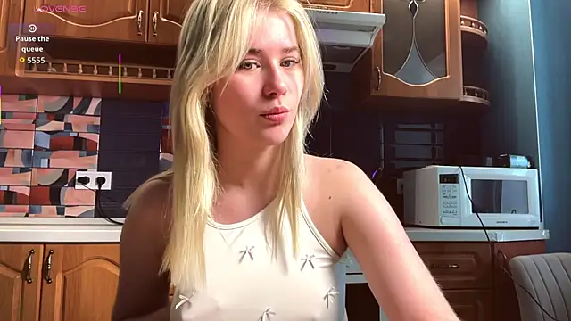 ivygenesis online show from 04/18/26, 03:10