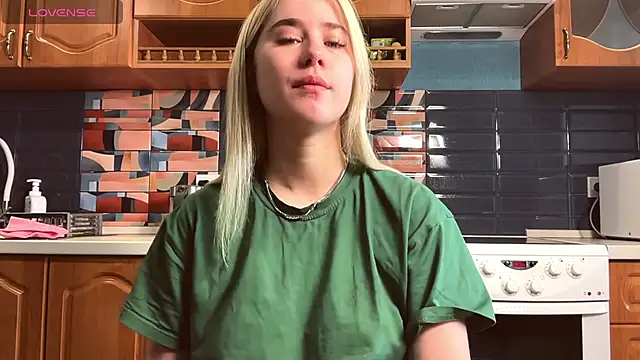 ivygenesis online show from 04/27/26, 03:15