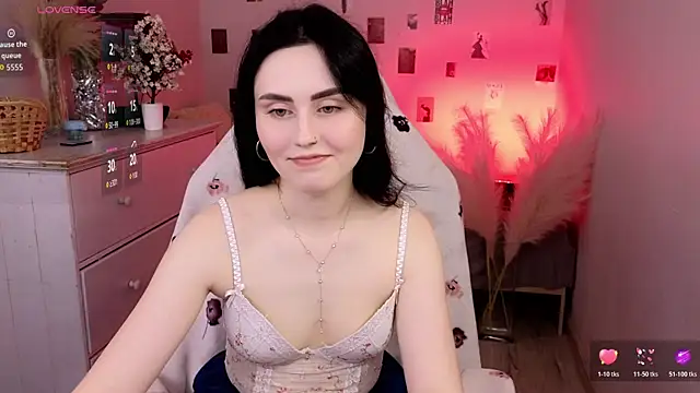 NoraLumi online show from 07/20/26, 05:44