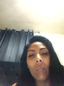 Snapshot of cosita_rica_1 chatting on 04/17/26, 06:05 cosita rica 1 online show from 04/17/26, 06:05