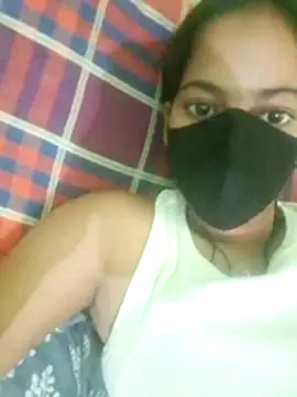 nidhiyadav00 online show from 04/19/26, 09:08