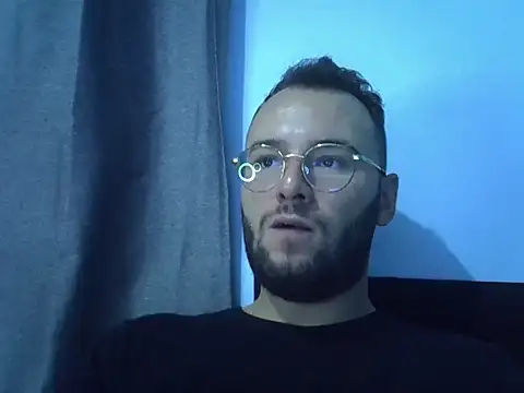 Snapshot of piazaocwb23 chatting on 03/14/26, 03:06 piazaocwb23 online show from 03/14/26, 03:06