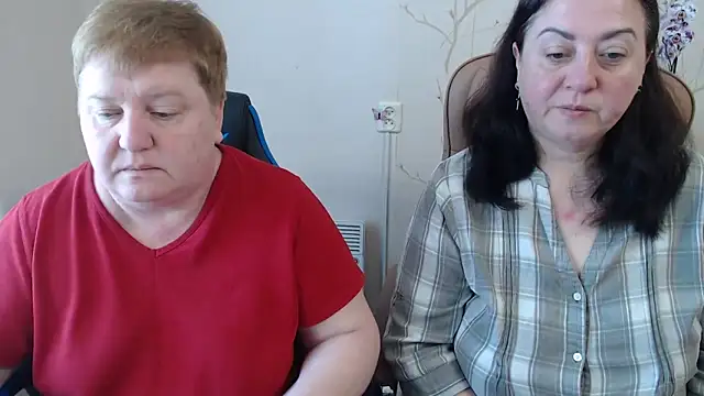 Lindy-Jeanie online show from 05/05/26, 08:11