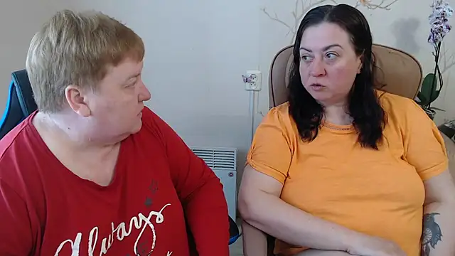 Lindy-Jeanie online show from 05/07/26, 06:52