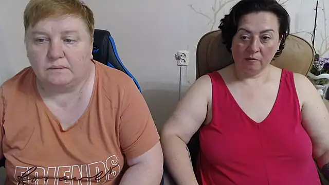 Lindy-Jeanie online show from 06/20/26, 08:33
