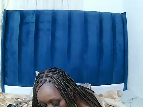 MelaniBbe online show from 03/16/26, 09:19