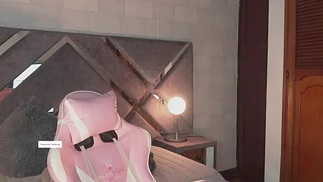 Naomi-Gray online show from 07/27/26, 06:59