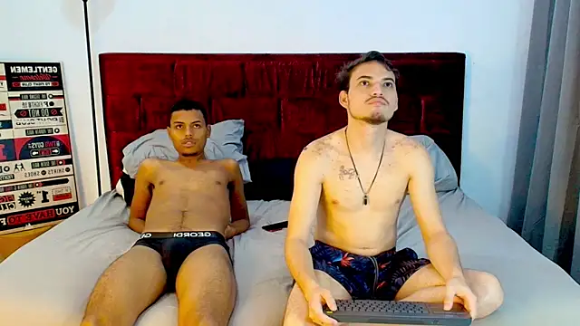 Snapshot of The_Penthouse_boys chatting on 05/08/26, 08:25 The Penthouse boys online show from 05/08/26, 08:25
