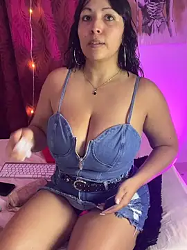 karlyprintt online show from 05/15/26, 02:02