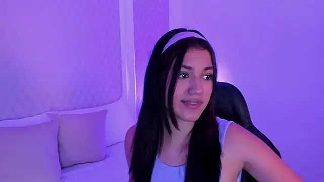 cristin collins online show from 04/11/26, 04:33