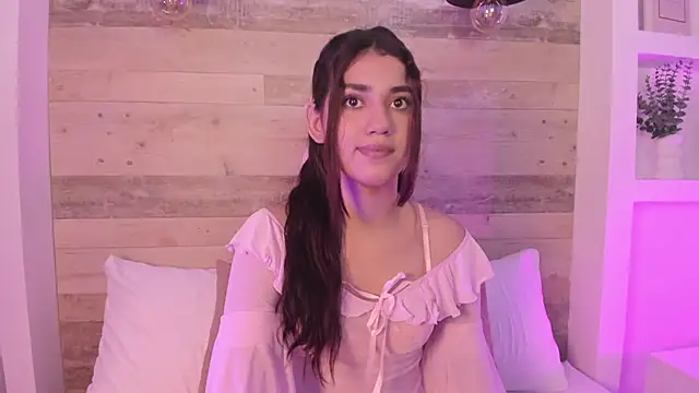 cristin collins online show from 06/25/26, 02:44