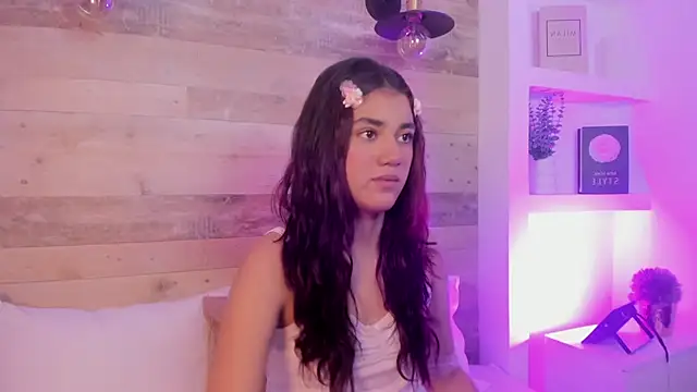 cristin collins online show from 07/15/26, 02:17