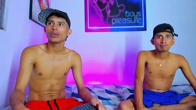 Boys xxx  online show from 05/13/26, 03:31