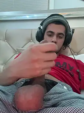 iLoveGirlsOnlyStr8Asf online show from 04/07/26, 01:39