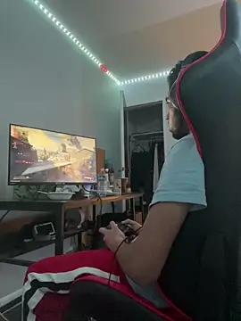 iLoveGirlsOnlyStr8Asf online show from 04/24/26, 06:05