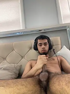 iLoveGirlsOnlyStr8Asf online show from 04/27/26, 10:52