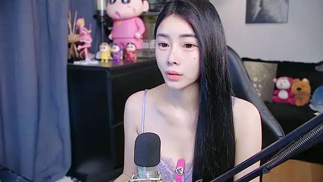 XiaoYuBao- online show from 04/07/26, 03:45