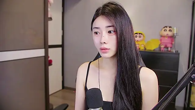 Snapshot of XiaoYuBao- chatting on 05/16/26, 07:56 XiaoYuBao- online show from 05/16/26, 07:56