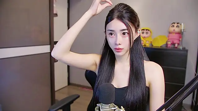 Snapshot of XiaoYuBao- chatting on 05/24/26, 03:50 XiaoYuBao- online show from 05/24/26, 03:50