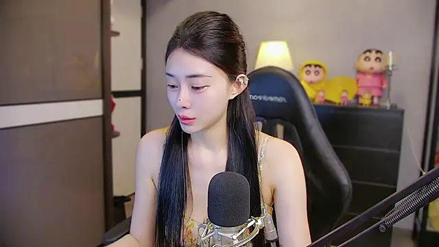 XiaoYuBao- online show from 07/25/26, 12:25