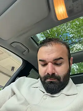 bigmillz32 online show from 04/18/26, 01:48