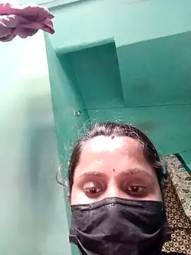 Snapshot of SanjanaBiswas323 chatting on 03/16/26, 05:44 SanjanaBiswas323 online show from 03/16/26, 05:44