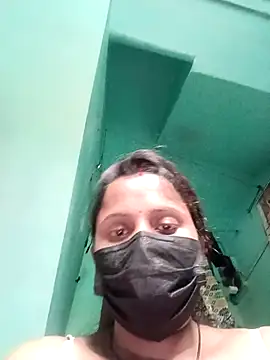 Snapshot of SanjanaBiswas323 chatting on 03/17/26, 10:18 SanjanaBiswas323 online show from 03/17/26, 10:18