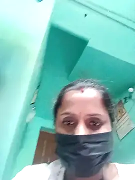 Snapshot of SanjanaBiswas323 chatting on 03/22/26, 04:05 SanjanaBiswas323 online show from 03/22/26, 04:05