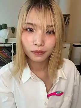 Snapshot of una2001 chatting on 07/02/26, 12:43 una2001 online show from 07/02/26, 12:43