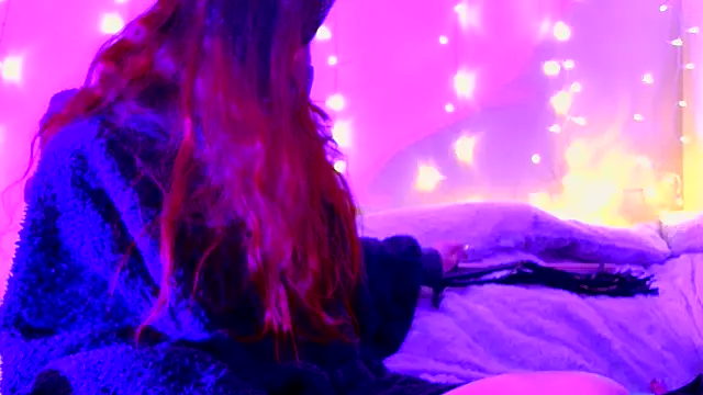 MilkyKittyMilf online show from 03/13/26, 06:58