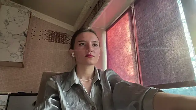 Lili Kilian online show from 03/27/26, 12:16