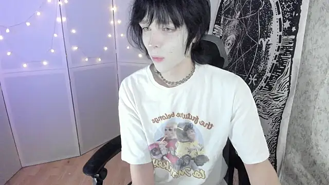 Snapshot of Simochka_w chatting on 08/07/26, 04:03 Simochka w online show from 08/07/26, 04:03