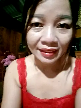Yiyi102300 online show from 05/03/26, 10:49