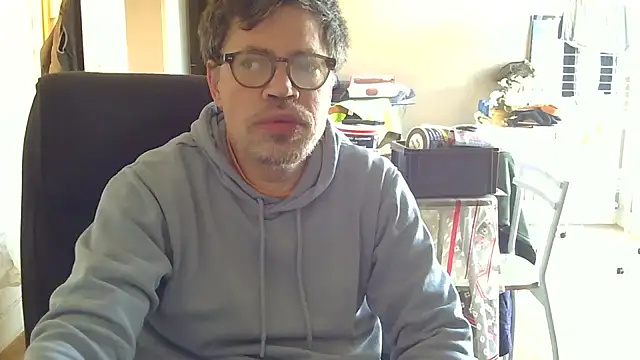 calou123 online show from 03/18/26, 03:37