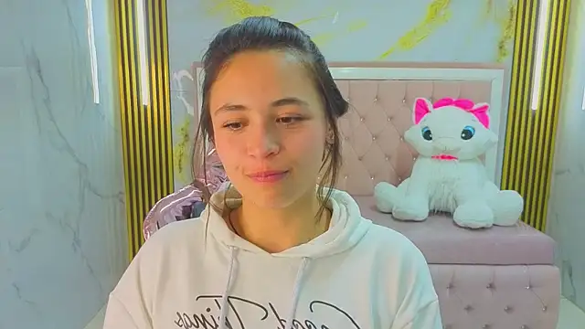 bonnie 1s online show from 05/11/26, 07:44