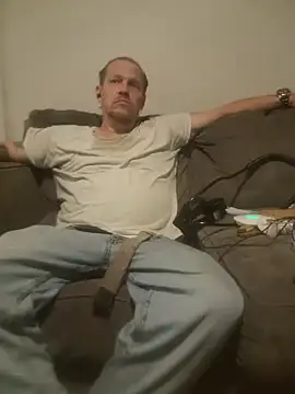 yourMasterisBored online show from 03/25/26, 03:56