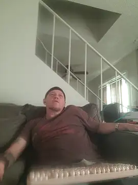 Snapshot of yourMasterisBored chatting on 06/27/26, 01:39 yourMasterisBored online show from 06/27/26, 01:39