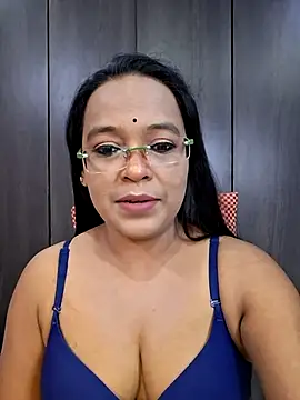 hornyrosy321 online show from 05/28/26, 05:54
