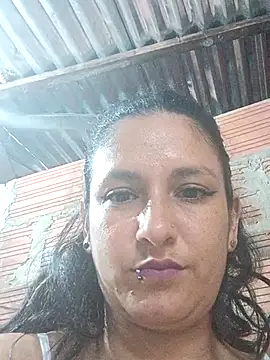 Snapshot of sofiamartinezx chatting on 04/06/26, 06:53 sofiamartinezx online show from 04/06/26, 06:53