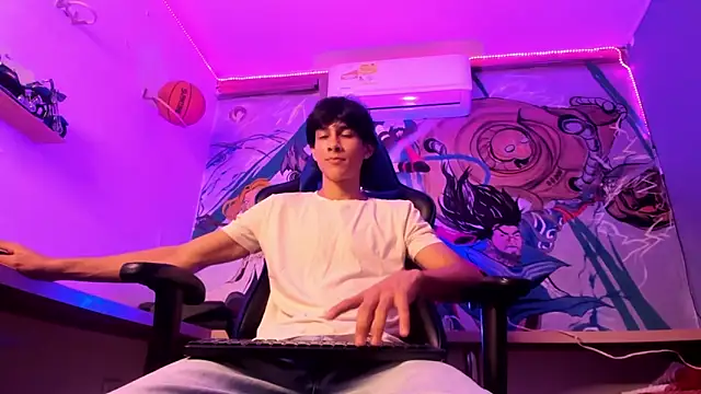 Cheys Mast online show from 04/04/26, 07:33