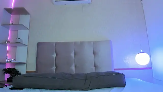 Cheys Mast online show from 04/05/26, 07:33