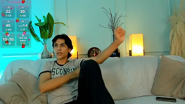 Cheys Mast online show from 04/17/26, 06:55