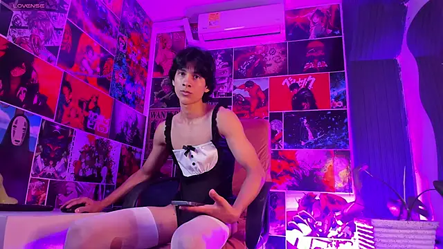 Snapshot of Cheys_Mast chatting on 05/02/26, 03:28 Cheys Mast online show from 05/02/26, 03:28