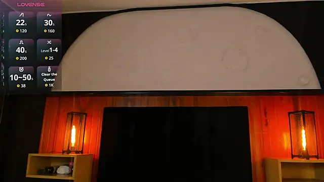 Snapshot of Cheys_Mast chatting on 06/18/26, 08:02 Cheys Mast online show from 06/18/26, 08:02