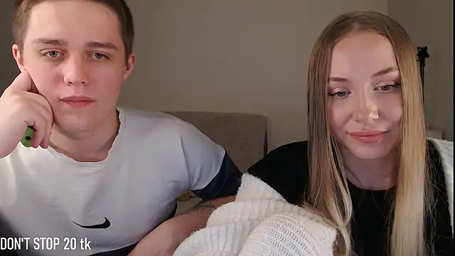 Snapshot of MikeXEmilia chatting on 05/14/26, 05:03 MikeXEmilia online show from 05/14/26, 05:03