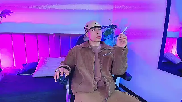Andreew Style online show from 04/27/26, 08:51
