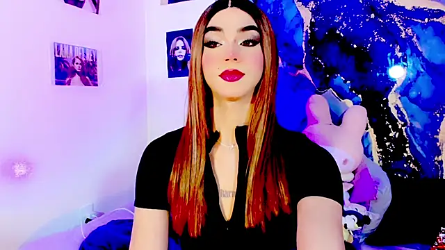 Snapshot of blonde_queen- chatting on 05/21/26, 03:46 blonde queen- online show from 05/21/26, 03:46