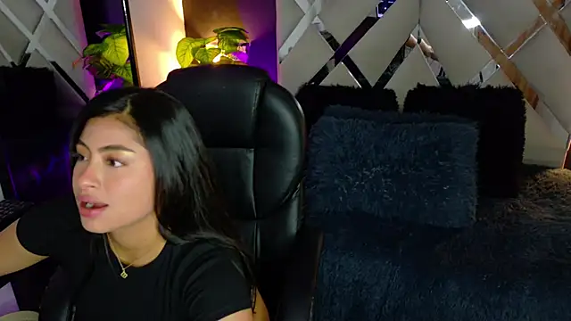 Aleksa way online show from 04/21/26, 12:55