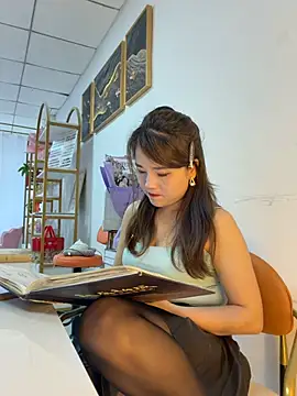 Xiaoxiao-y online show from 03/17/26, 07:23