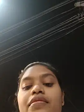 ezabela  online show from 04/28/26, 03:39